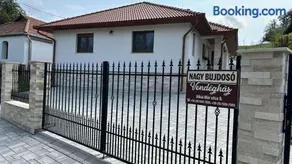 Nagy Bujdosó Vendégház - Image 1