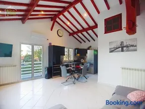 Appartement lumineux et moderne, clim, terrasse - Image 2