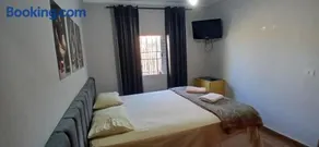 Quarto Casal Cinza - Image 1