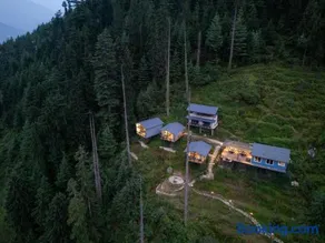 Aarzu Resorts - Image 1