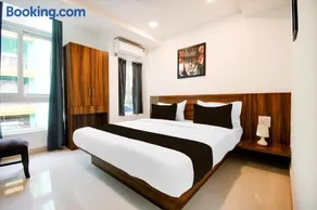 Townhouse Sayhallo Narcos - Image 1