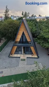 ARIA - Luxe Cottage - Image 2
