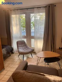 Appartement moderne 43 m2 au cœur de Montpellier, Tramway au pied de l'immeuble, Parking public, Idéal pour 1 à 3 personnes - Image 3