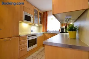 Linz Apartment Comfort-Size - Image 1