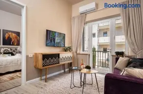 Ben Yehuda Pearl by TISHREI Vacation Rentals - Image 1