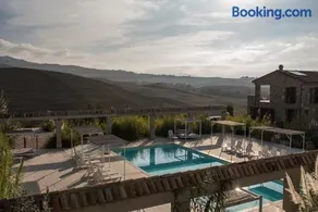 Tuscany Forever Premium Apartments - Image 2