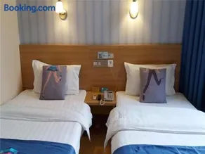 Pai Hotel Huiam Jinghenggu Plaza - Image 2