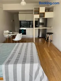 Hermoso departamento con pileta en Palermo - Image 2