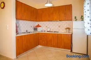 Betsis Apartments - Image 5