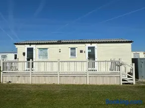 Oasis Silver Beach Ingoldmells 6 Berth Large veranda - Image 2
