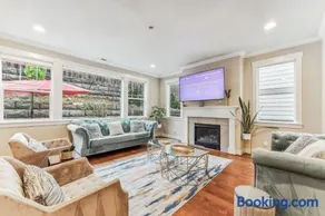 Spacious pet-friendly house in the heart of Oregon - Image 2