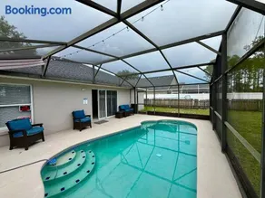 Grand Deluxe Pines 3BR Pool Home near Disney - Image 2