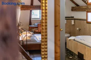 Schlosshotel Aehrental - Image 2