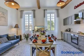 MY CASA - GARIB - Place Garibaldi - 4 bedrooms - Balcony - Image 1