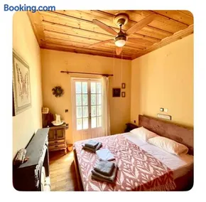 Ionian Lefkada Sunset House flyMeRachi40m - Image 2