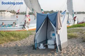 Mary sailboat adventure - Image 2