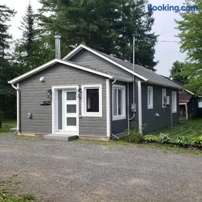 Le Chalet Amical - Image 1