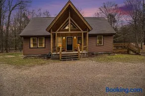 Pinecrest Cabin - Image 1