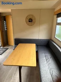 Mobil-home à quelques mètres du lac d'Aiguebelette - Image 5