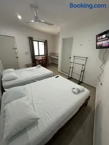 Hotel AF 17 - Image 3