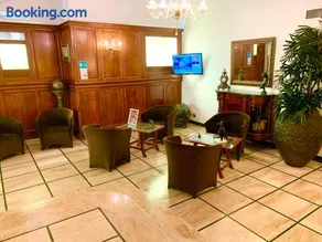 Hotel Regina Margherita - Image 2
