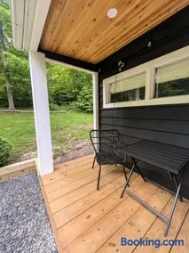 Cozy Renovated Rustic Cabin Retreat in the Hudson Valley - Image 3