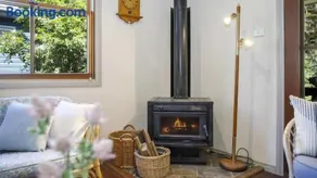 Pine Lodge Pearl Beach - Image 4