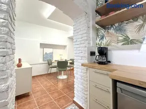 Apartamento con patio privado en el centro de Laredo - Image 1