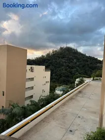 Refúgio na montanha com lareira e Vista Incrível - Image 4