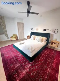 Renovated cinema town house in Comares - Image 3