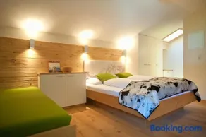 LEO Appartements - Image 3