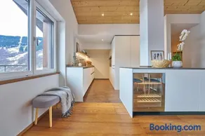Davos WEF Luxurious Penthouse Apartment - Image 1