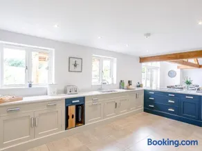 5 Bed in Market Rasen oc-78678 - Image 3