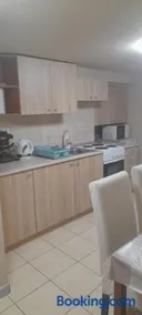Viktória Apartman - Image 2