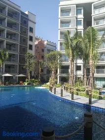 Luxury Apartment at Title Residencies Naiyang Beach - Image 4