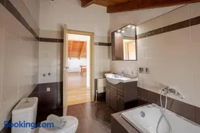 Villa Konstantinos Hilltop Vineyard Escape - Image 3