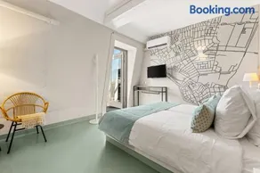 Beachrooms Pier 7 - Image 2