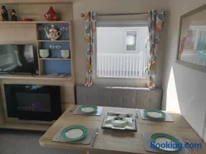 Torbay Holiday Home at The Waterside Holiday Park - With Deck and Sea View - Image 3