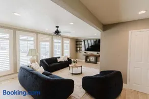 Villa Luxury Family Getaway - Image 2
