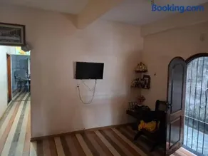 Casa espaçosa bem localizada - Image 2