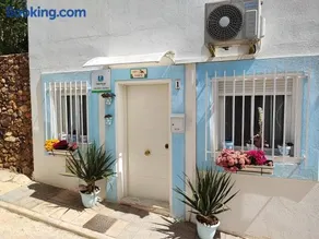 Casa Iribarne - Image 1