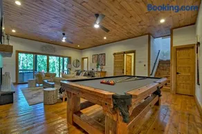 A Great Escape Modern Cabin with views AND waterfall - Image 2