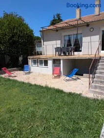 Millerand maison climatisation 3 chambres jardin et stationnement proche intra muros - Image 2