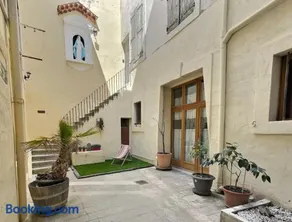 Des appartements au calme dans un immeuble historique - Image 1