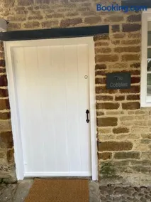 The Cobbles - Image 4
