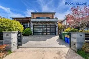远山蓬莱Sunnywood Garden in Richmond best neighbourhood - Image 3