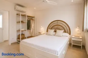 Hermosa casa con piscina cerca de la playa de Punta Prima - Image 3