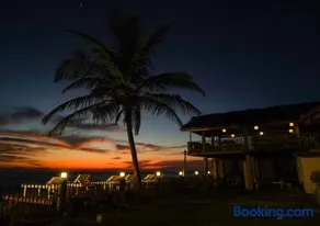 Manta Beach Resort & Ayurvedic Wellness Centre - Image 1