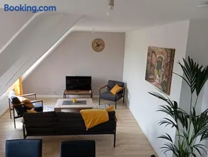 Apartment 5 People Quaedypre - Image 1