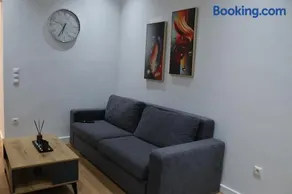 Golemis Apartments - Image 1